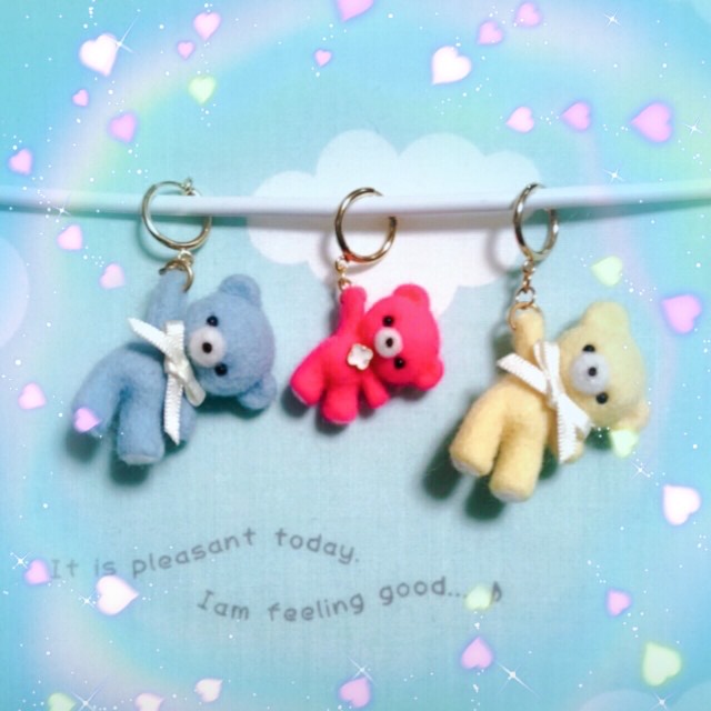 羊毛フェルト【ハンドメイド】テディベア ピアス イヤリング パーツを外しブライスなどのお友達にいかがですか(*'▽'*)