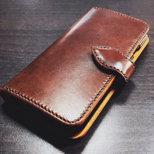 革の宝石「ルガトー」i総手縫 Phone各種plus・Max用ケース