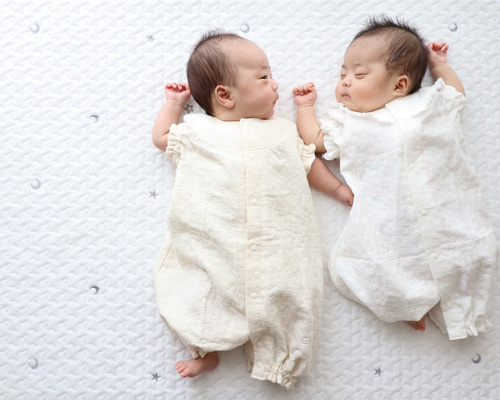 再販74】お花刺繍ダブルガーゼ 半袖2wayオール ベビー服 rui.luv 通販