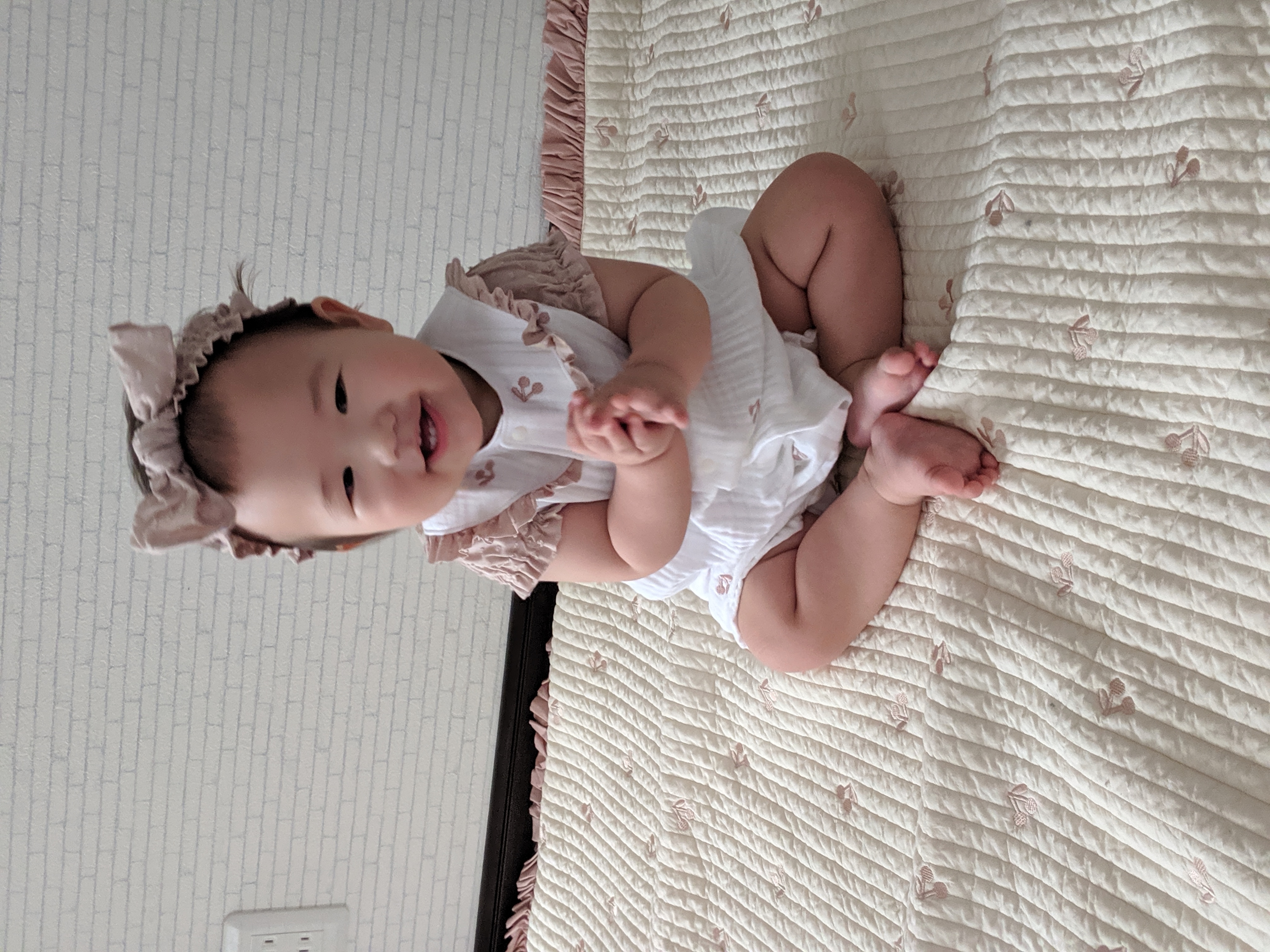 3重ガーゼ♡ミニチェリー刺繍ホワイト×ドットミニヨン♡2wayオール