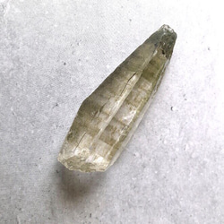 【1点もの】ガネーシュヒマール産ヒマラヤ水晶/ganesh himal himalayan quartz point 1枚目の画像