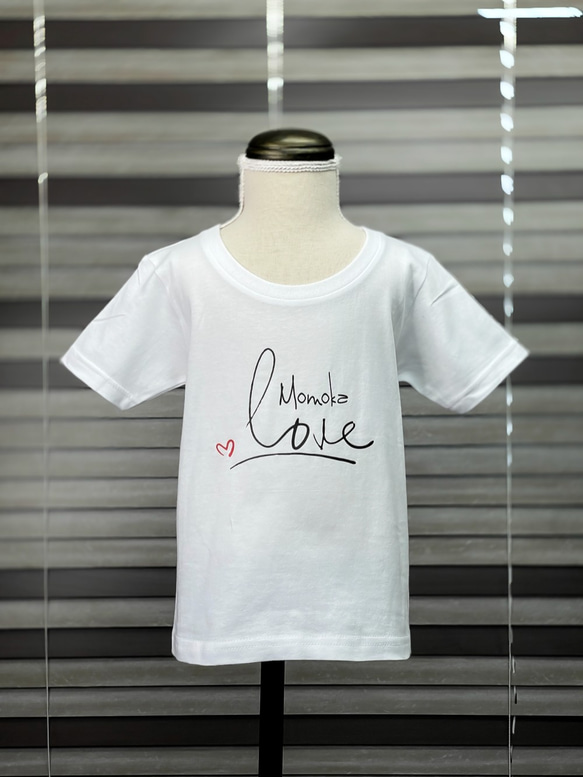 THE LOVE ［名入れTシャツ（白）｜ベビー＆キッズ］出産祝いやお子様ギフトに♪ 4枚目の画像