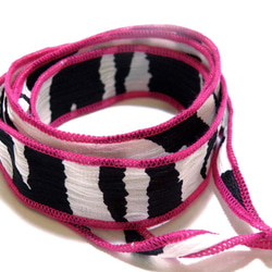 【AFP】 シルクリボンブレスレット ZebraPink silk-cc3 アメリカ直輸入 3枚目の画像