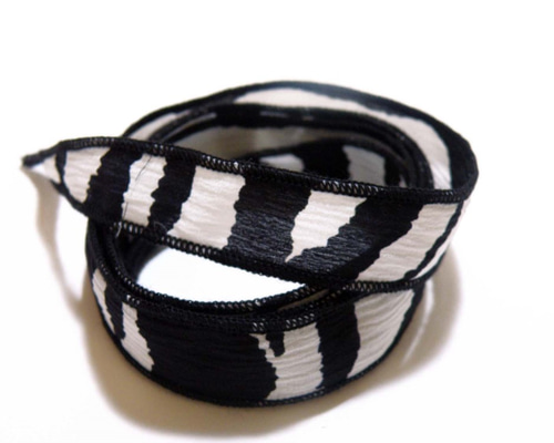 AFP】 シルクリボンブレスレット ZebraBlack silk-cc2 アメリカ
