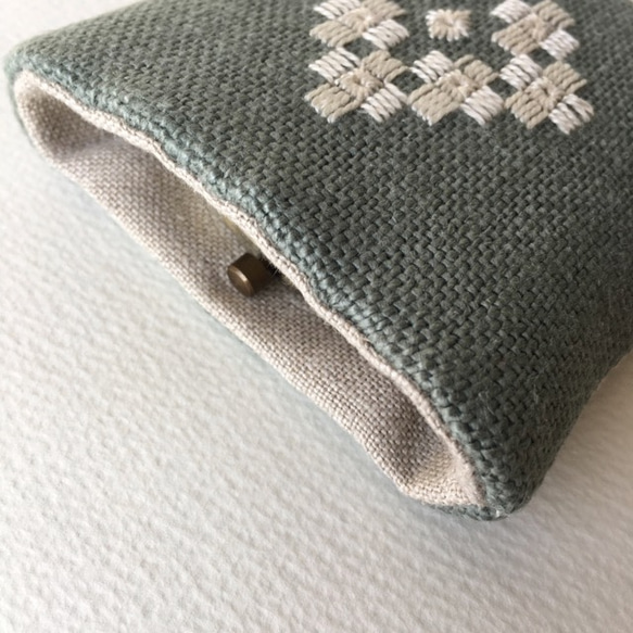 刺繍コンパクトミラー ＊グリーン＊ 5枚目の画像