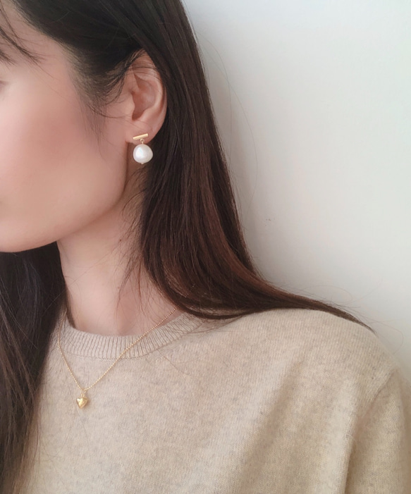 bar&swing pearl earring(ゴールドのみ) 3枚目の画像