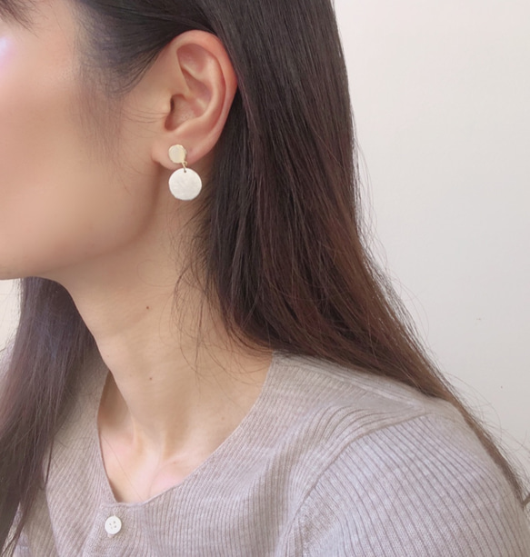 W circle earring 6枚目の画像