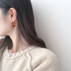 drop curve earring 3枚目の画像