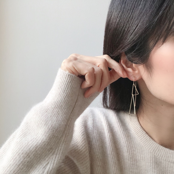 w triangle chain earring 8枚目の画像