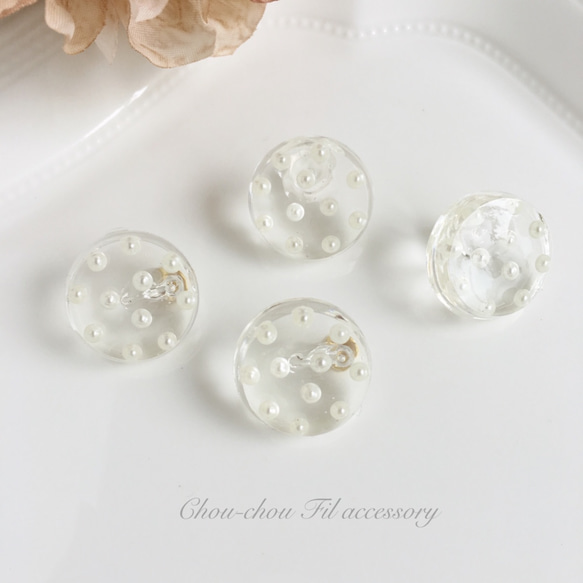 clear dot pearl pierce 第4張的照片