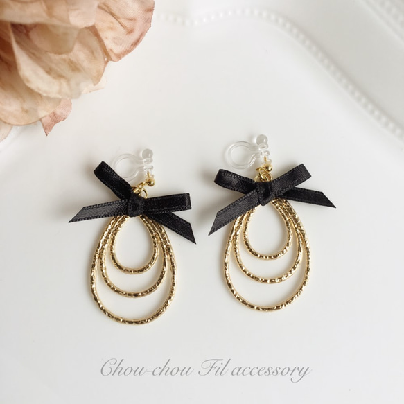 satin ribbon drop hoop earring 第1張的照片