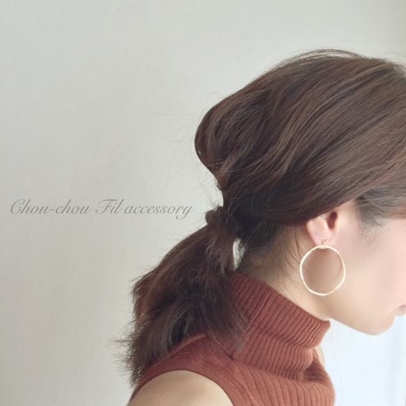 wave big hoop earring 2枚目の画像