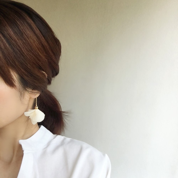 chiffon tassel long earring 第5張的照片