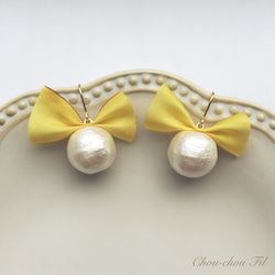 silk ribbon&cotton pearl pierce(イエロー) 1枚目の画像