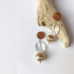 wood×clear beads earring 1枚目の画像
