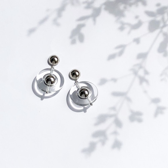 silver metal clear ring earring 1枚目の画像