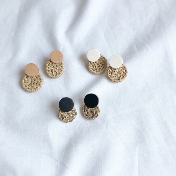 wood×rattan mini earring（ナチュラル） 5枚目の画像