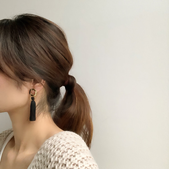 metal&long tassel earring 4枚目の画像