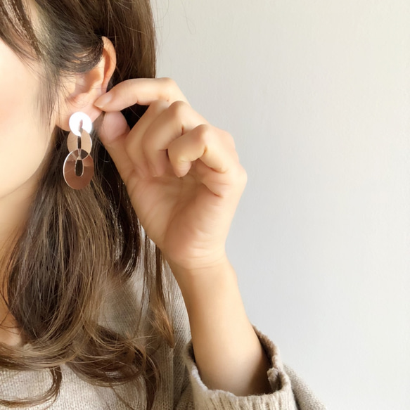 three metal plate earring 2枚目の画像