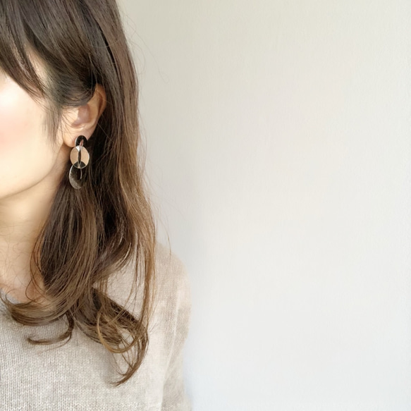 three metal plate earring 3枚目の画像