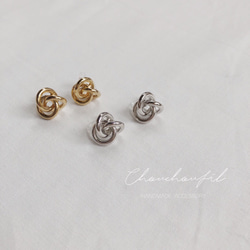 W knit earring | 2color 1枚目の画像