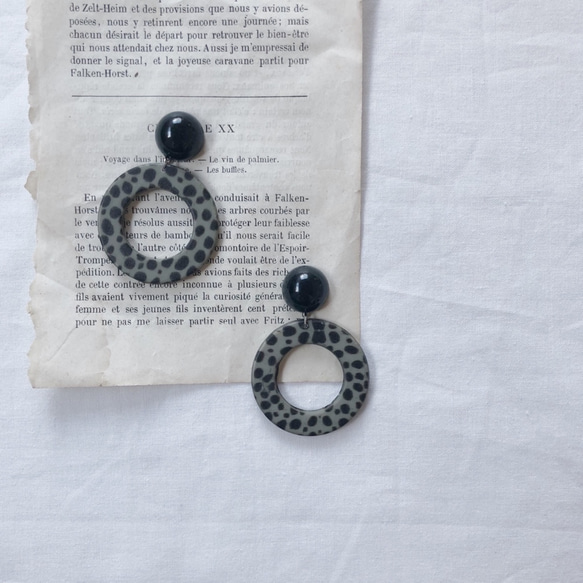 dalmatian hoop earring 3枚目の画像