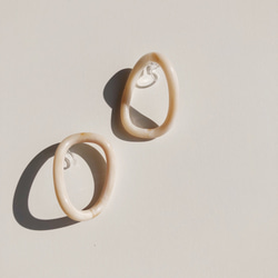 deformed circle earring 6枚目の画像