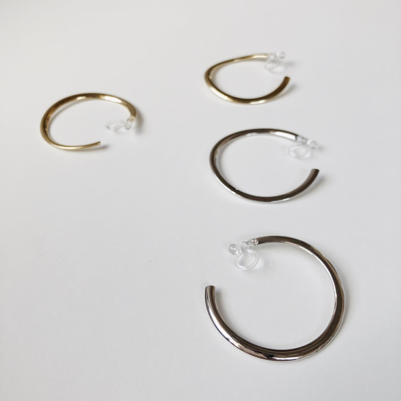 distort hoop earring 1枚目の画像