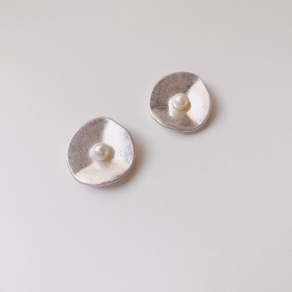 circle point pearl earring 5枚目の画像