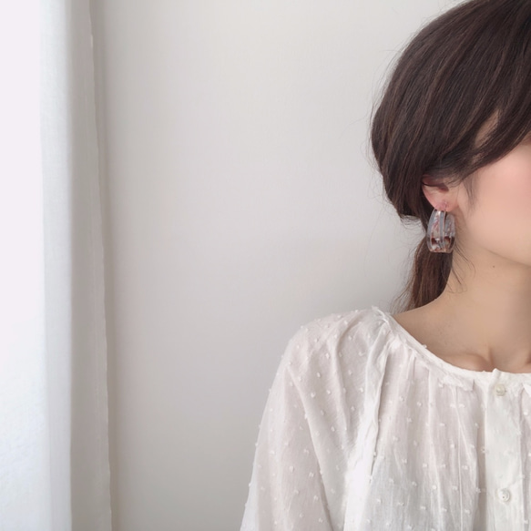 clear color big hoop earring 6枚目の画像