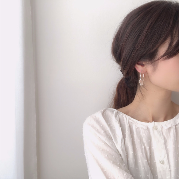 wave thin hoop earring 10枚目の画像