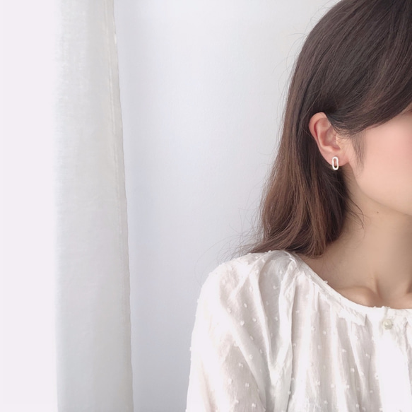 oblong mini earring 3枚目の画像