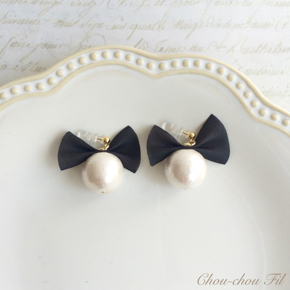 silk ribbon&cotton pearl earring① 第2張的照片