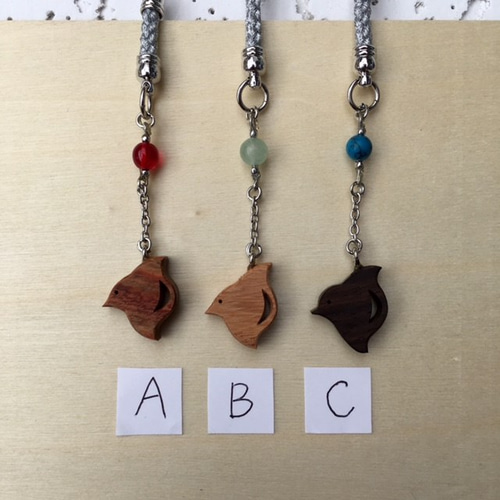 ゆれる千鳥ちどり✿木製一羽 鉱物付きストラップ[チャームにも] 携帯