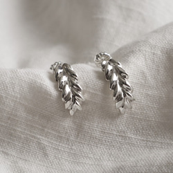【 Maile Stud Pierced Earrings/マイレピアス】Silver925  + ロジウムコーティング 4枚目の画像
