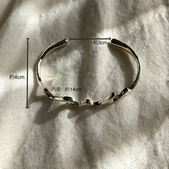 【 Mele Jewelry Logo Bangle/ ロゴバングル】 silver925 + K18GP 4枚目の画像