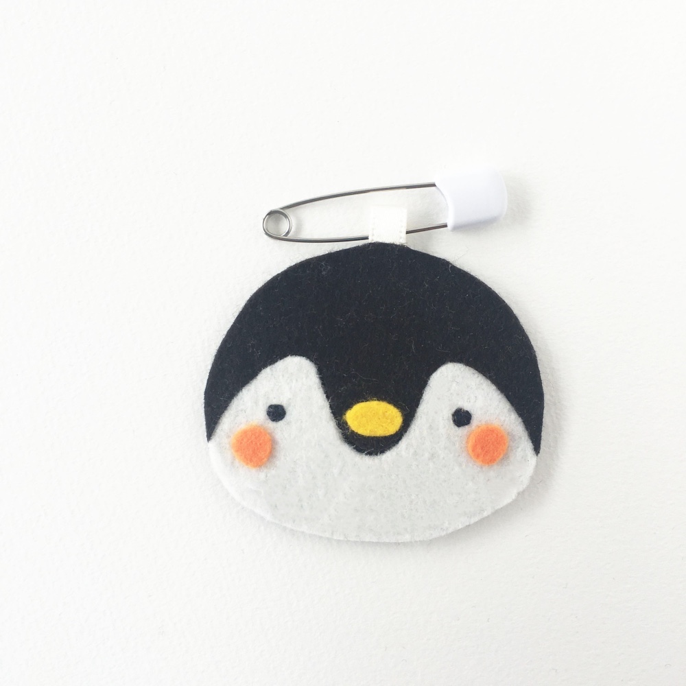 フェルトのお名前ワッペン、チャーム、名札（ペンギン） その他