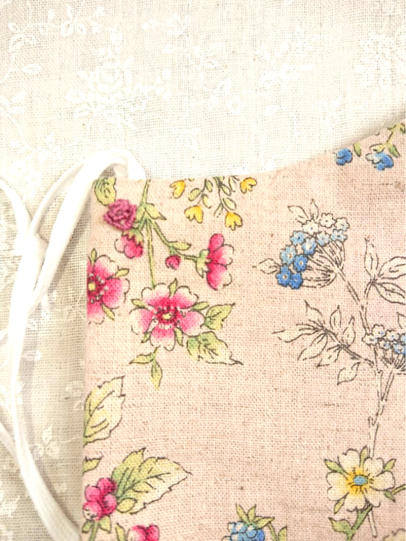⭐再販⭐立体綿麻マスク⭐ 花とベリー 不織布あり　 5枚目の画像