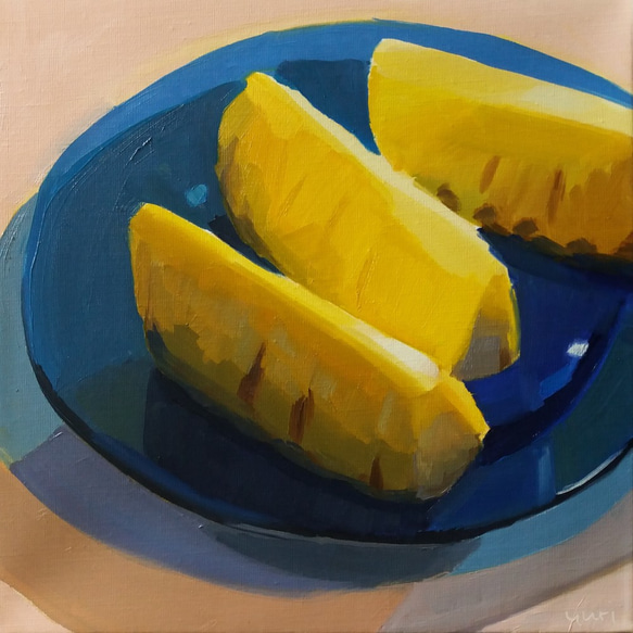 Pineapple on a Blue Glass Plate 1枚目の画像