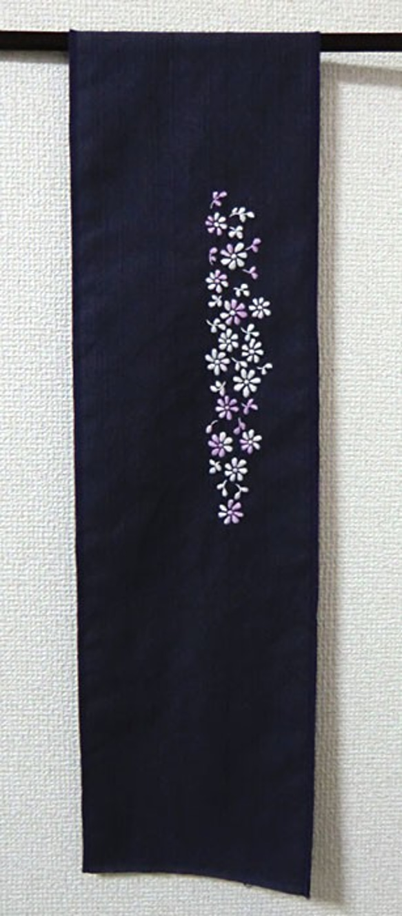 花刺繍の半襟 3枚目の画像