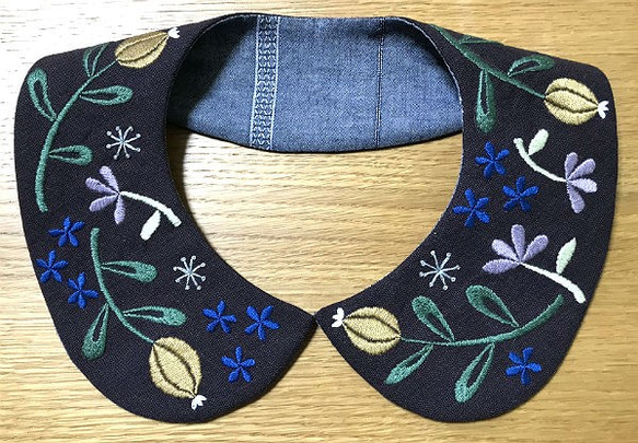 手刺繍つけ襟（濃紫） 5枚目の画像