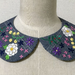 手刺繍つけ襟（ブルー） 1枚目の画像