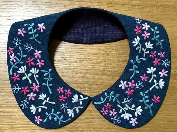 手刺繍つけ襟（ターコイズ） 5枚目の画像