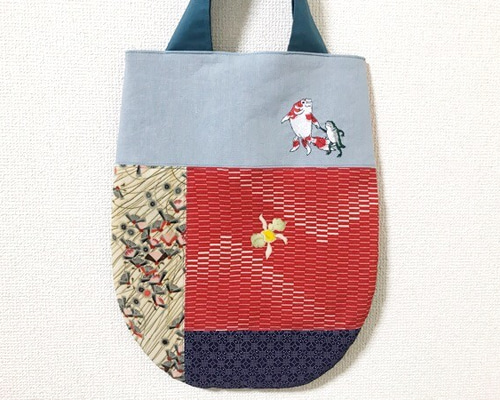 浮世絵刺繍バッグ＊歌川国芳「金魚づくし・ぼんぼん」の金魚と蛙