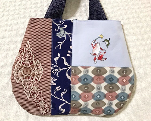 一閑張り　一閑張りバッグ　金魚　浮世絵　歌川国芳　和紙　着物　古文書 一閑張りバッグ “金魚づくし” 浮世絵仕上げ | iichi 日々の