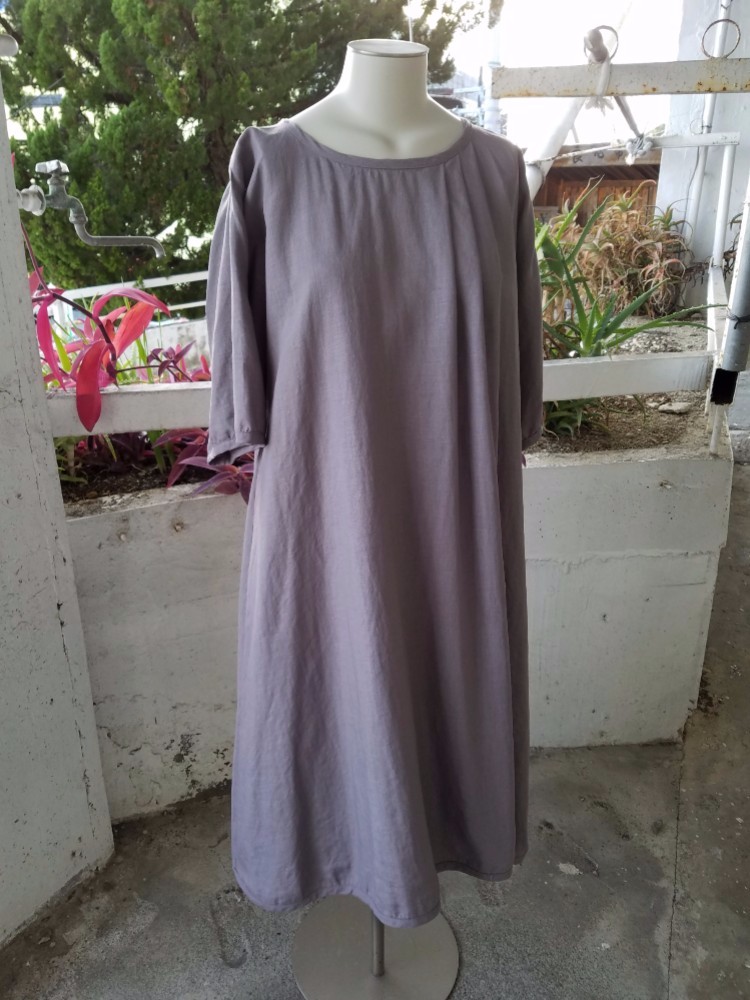 【受注制作】リネン100%タックワンピース[ラベンダーグレー]