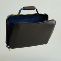 EB2-S チタンフレーム Business Bag   Color:Brown  MacBook PC Bag 4枚目の画像