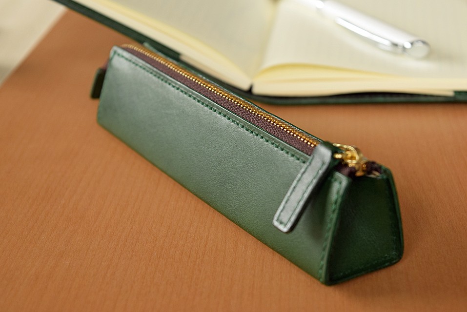 【WORDSWORTH】新品【送料無料】本物　ペンケース WORDSWORTH】新品【送料無料】本物ペンケース