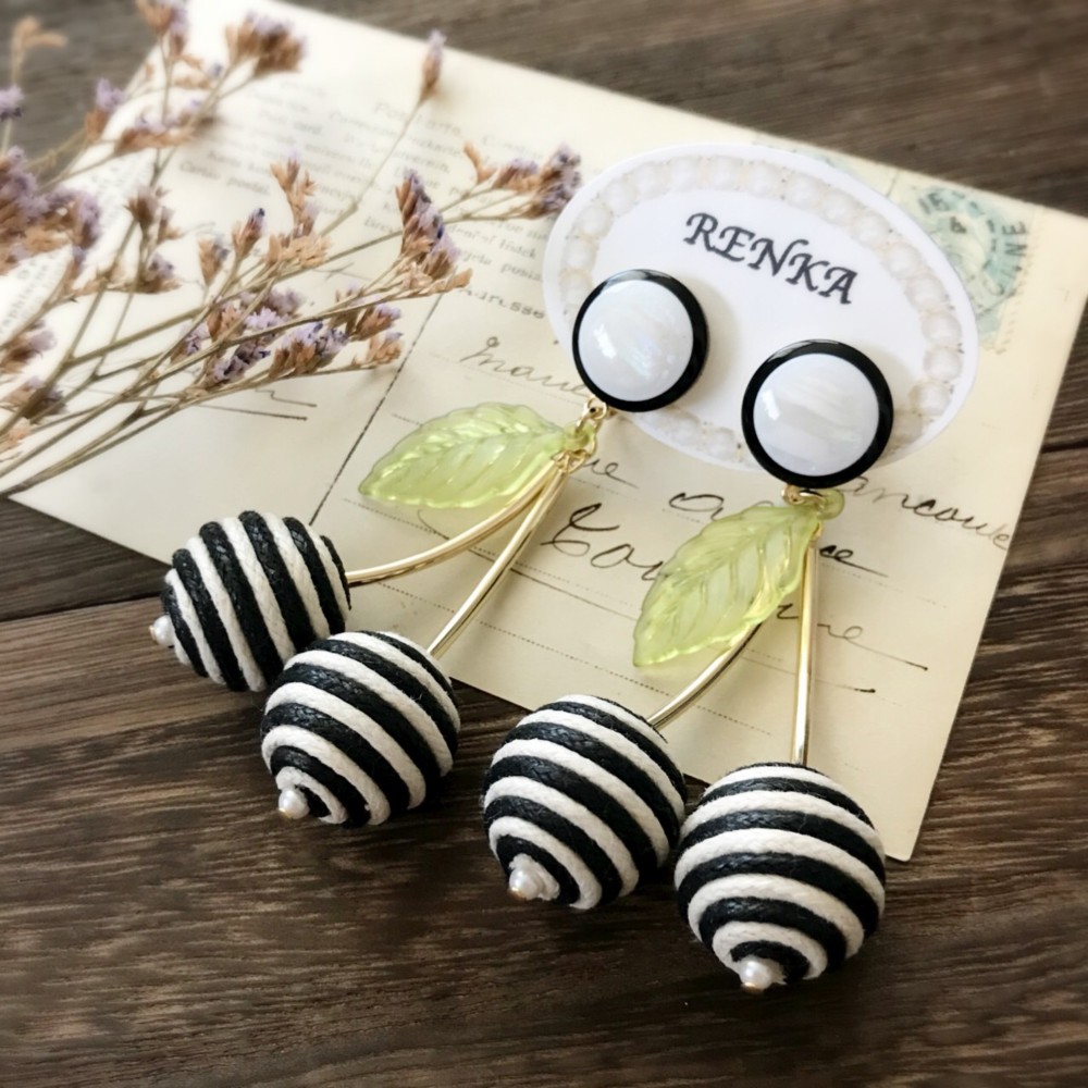 シックな大人さくらんぼ大ぶりピアス【春夏･大人可愛い･チェリー･フルーツ】{RPG-839(BK)}