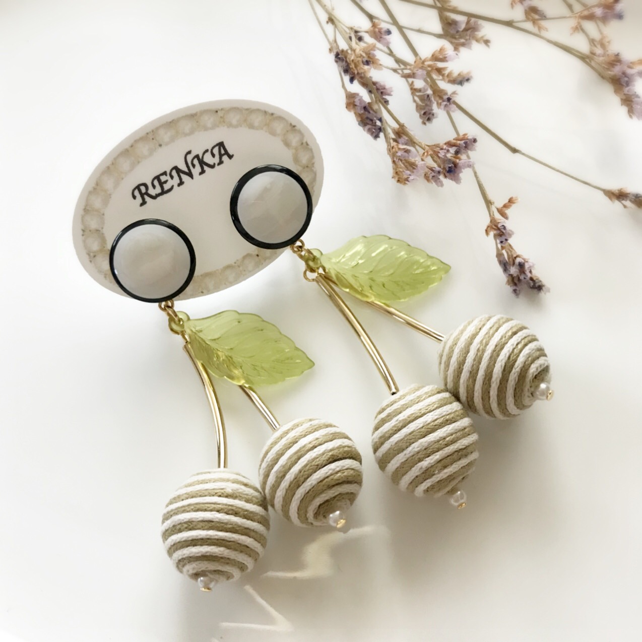 シックな大人さくらんぼ大ぶりイヤリング【春夏･大人可愛い･チェリー･フルーツ】{RPG-839(BE)er}